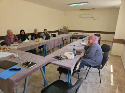 اجتماع مركز جبل النجمة للتأهيل مع عاملات التأهيل من ستة هيئات محلية 