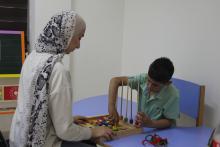  جلسة علاج وظيفي لطفل ذو اعاقة ذهنية 